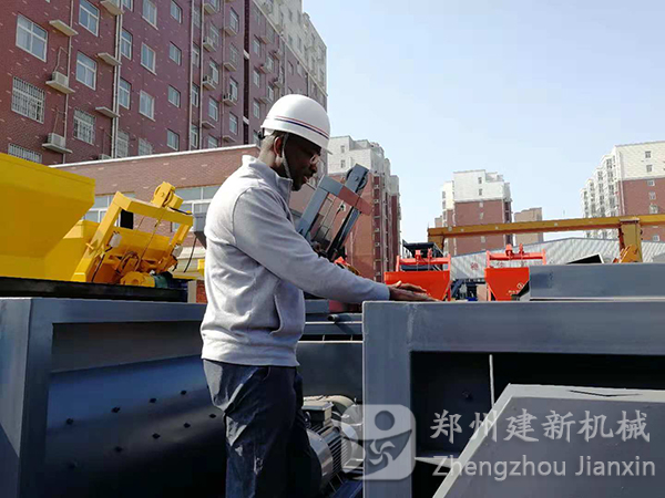 除了寶馬展，建新機械工廠更值得一看！